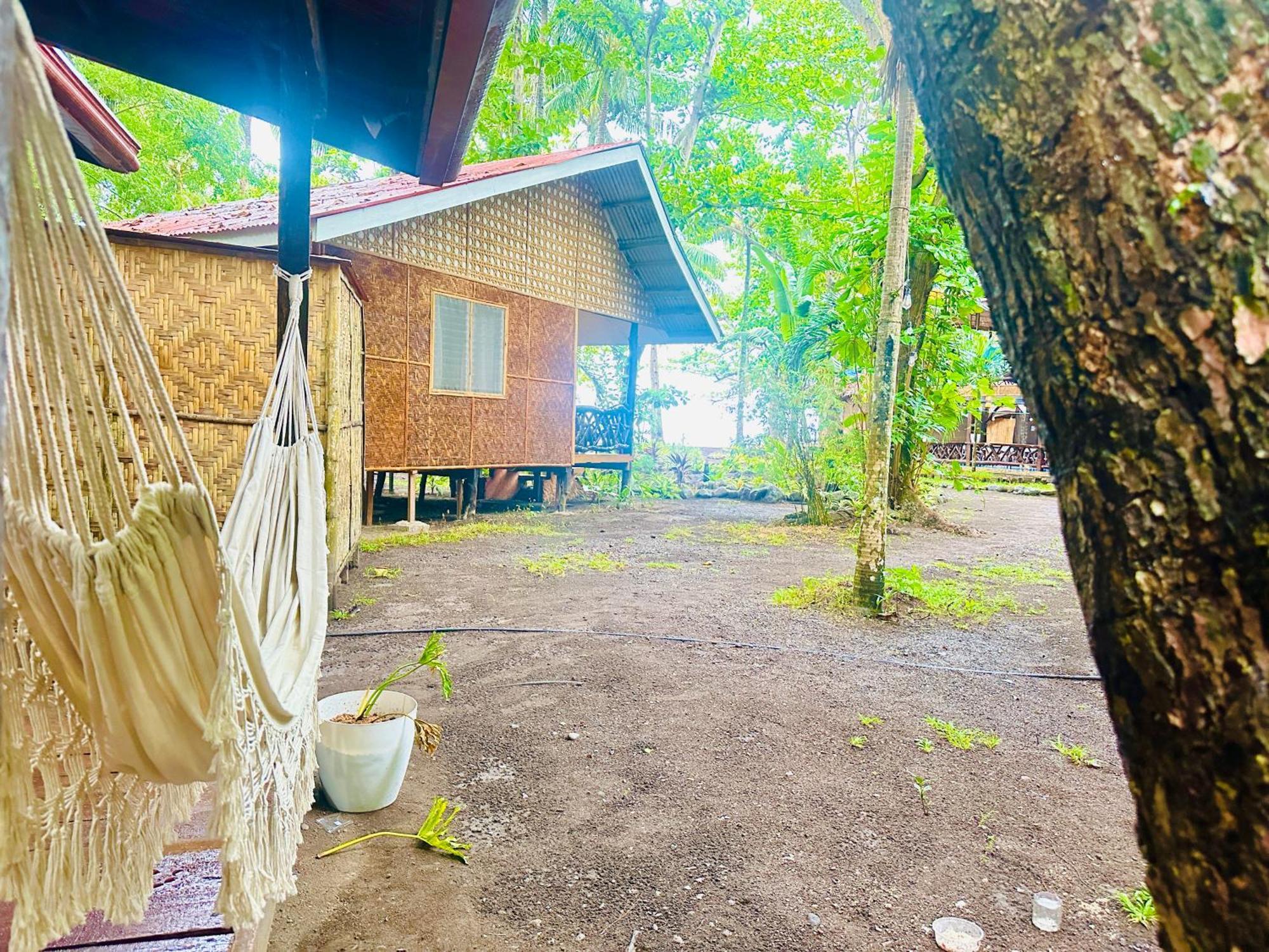 Playa Del Fuego Camiguin Beach Hostel & Resort 맘바자오 외부 사진