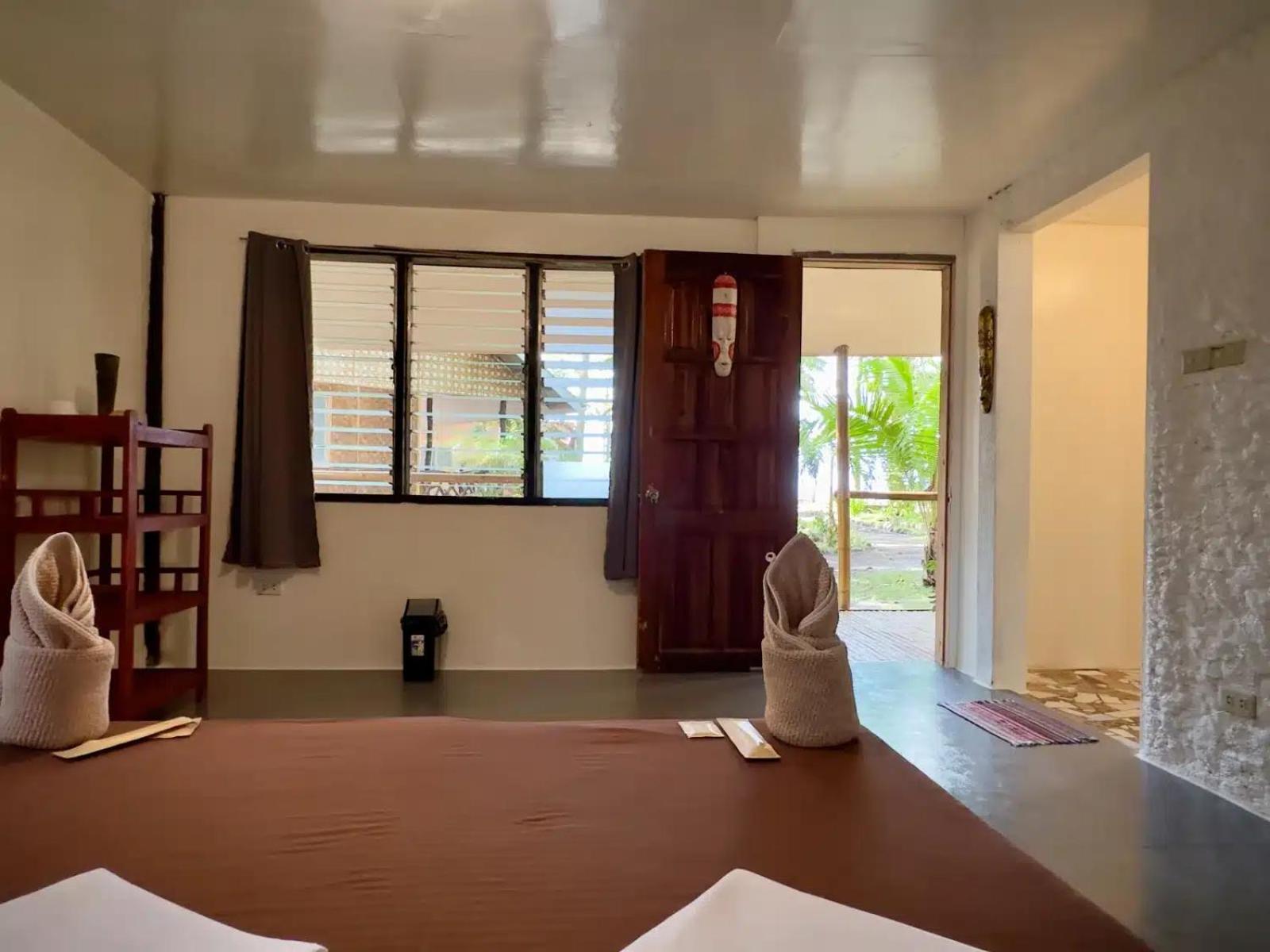 Playa Del Fuego Camiguin Beach Hostel & Resort 맘바자오 외부 사진