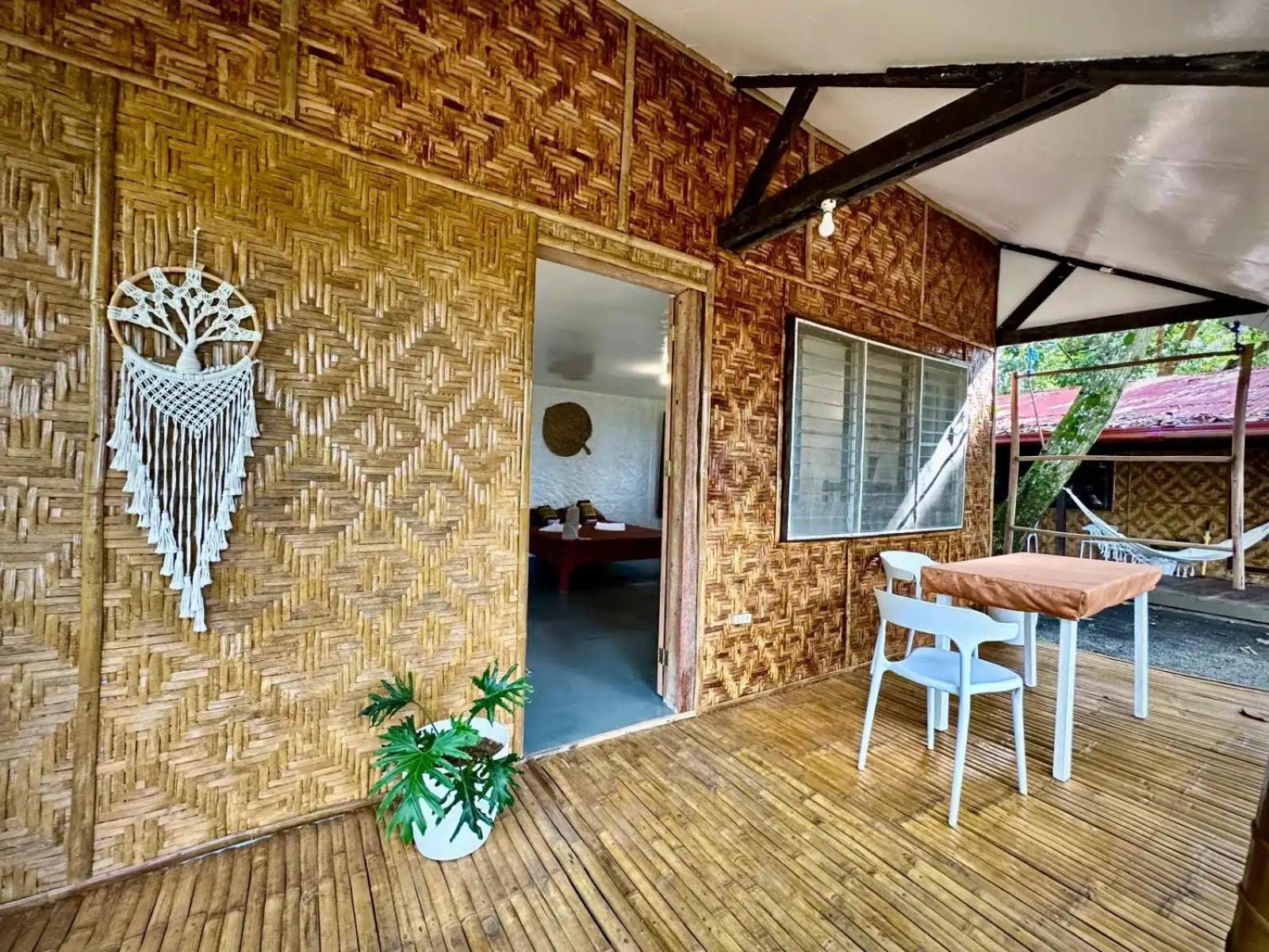 Playa Del Fuego Camiguin Beach Hostel & Resort 맘바자오 외부 사진