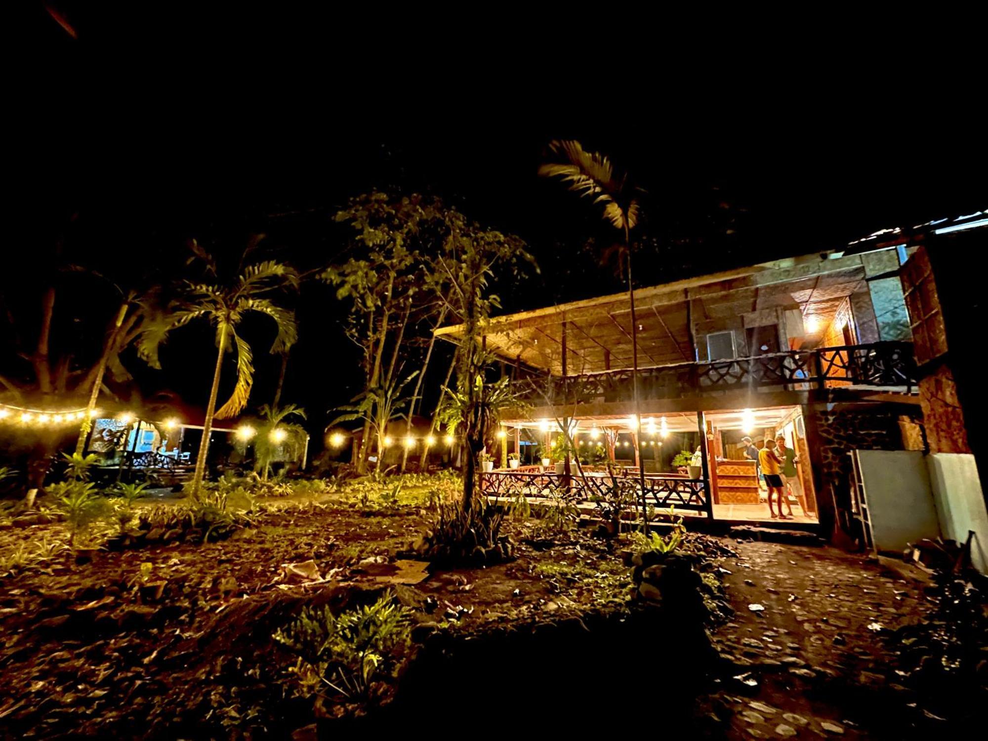 Playa Del Fuego Camiguin Beach Hostel & Resort 맘바자오 외부 사진
