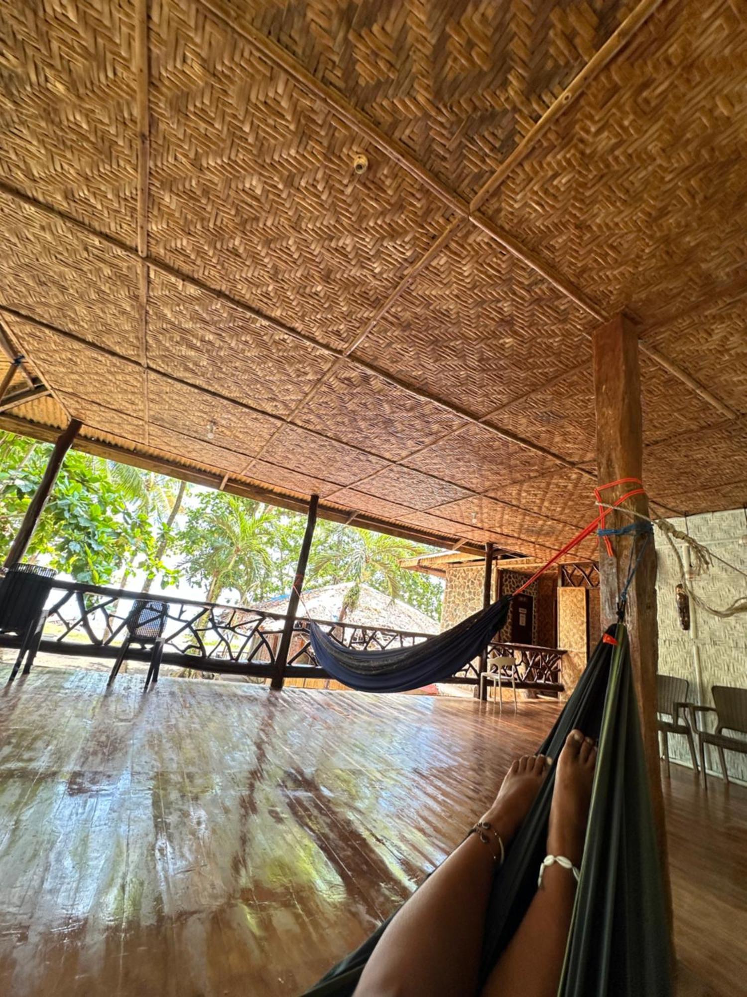 Playa Del Fuego Camiguin Beach Hostel & Resort 맘바자오 외부 사진