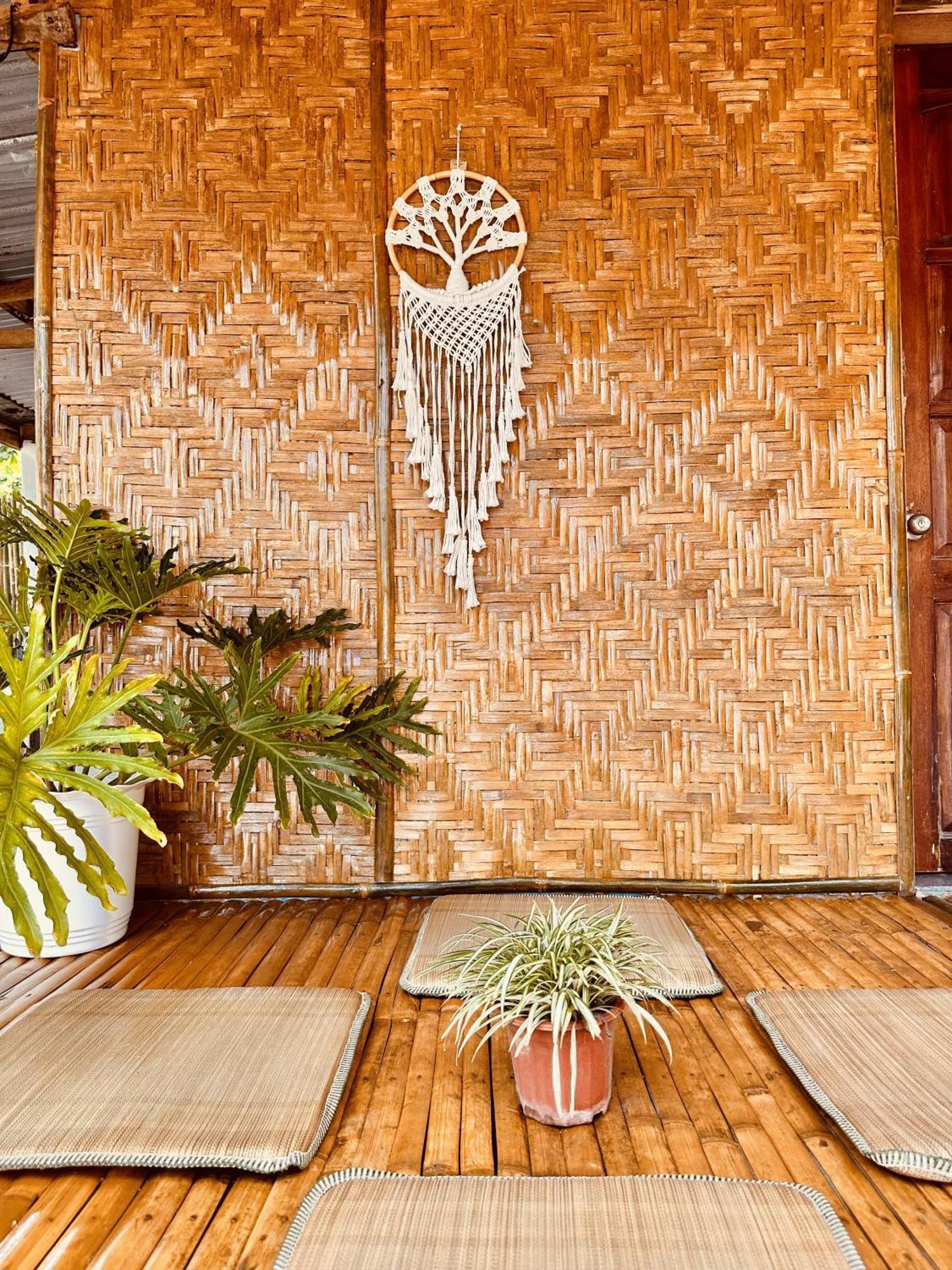 Playa Del Fuego Camiguin Beach Hostel & Resort 맘바자오 외부 사진